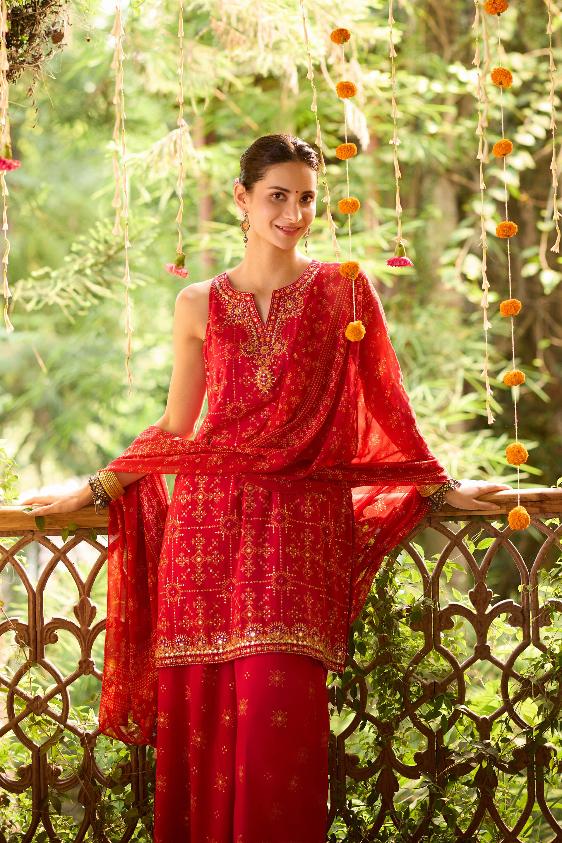 Lashkara Laal Kurta Set, Red, image 3